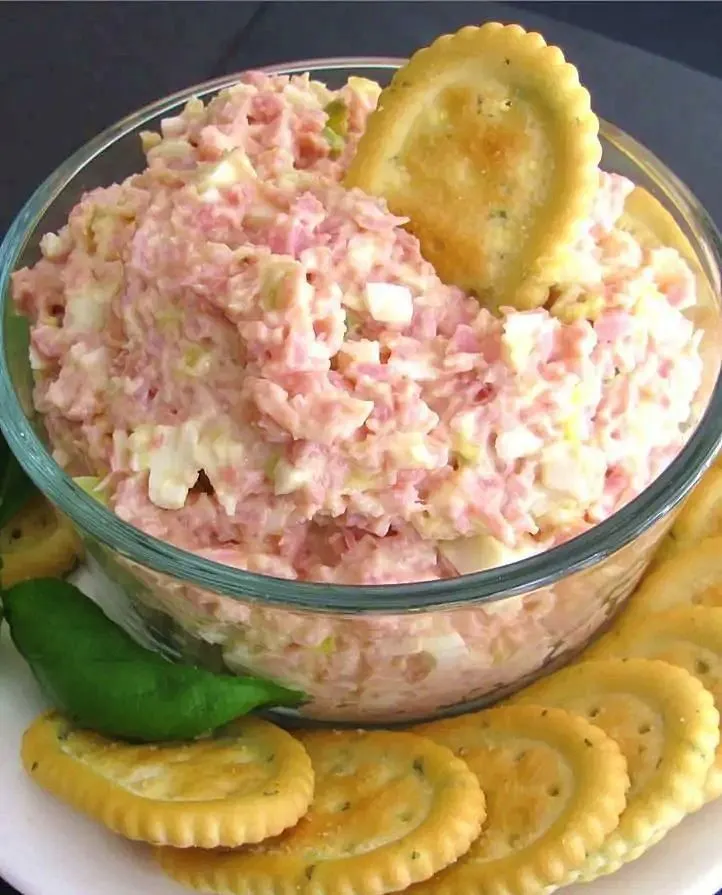 Titelbild für Deviled Ham Salad