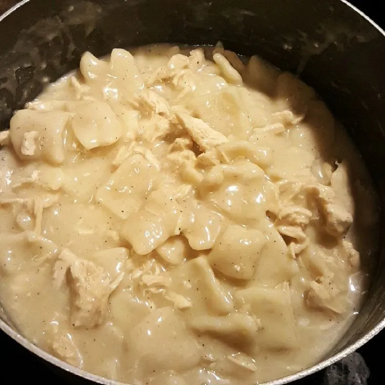 Titelbild für Cracker Barrel Chicken And Dumplings