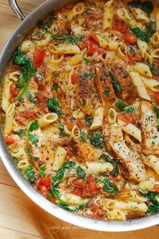 Titelbild für Chicken Bacon Spinach Penne