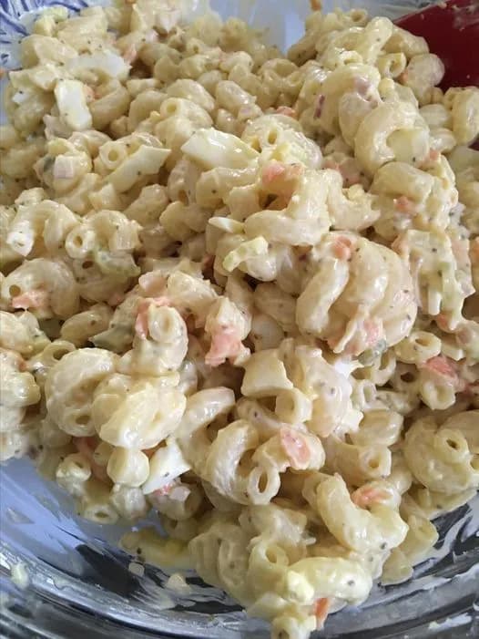 Titelbild für Authentic Macaroni Salad