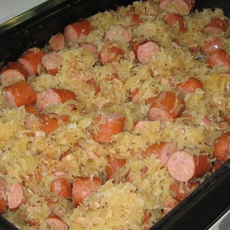 Titelbild fรผr Polish sausage Sauerkraut and potatoes