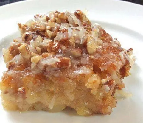 Titelbild für Yum Yum Cake – Old Southern Recipe