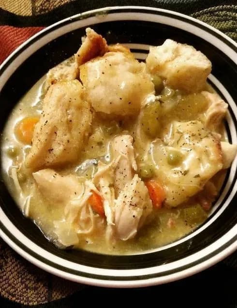 Titelbild für Crockpot Chicken and Dumplings