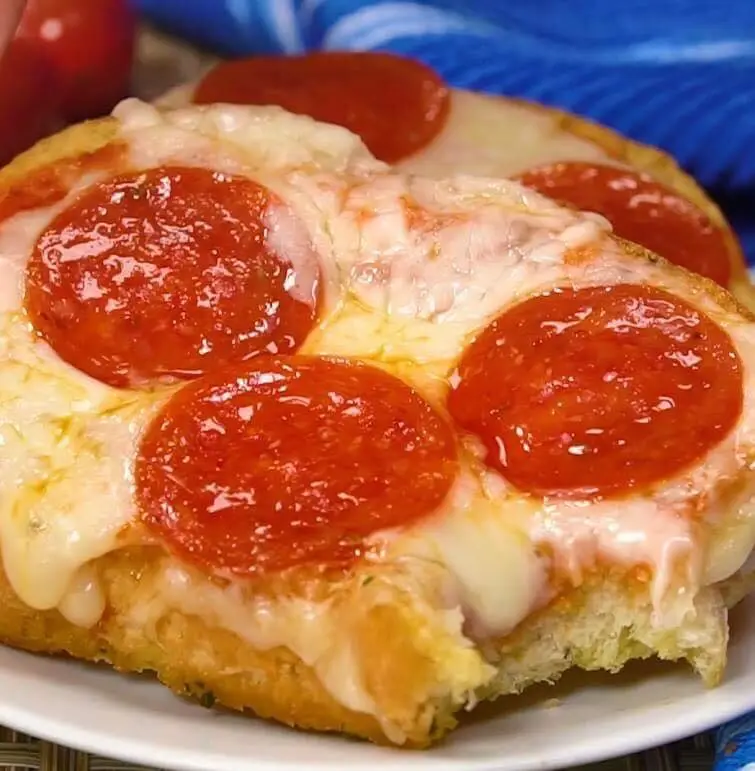 Titelbild für Quick & Easy Texas Toast Pizza Recipe